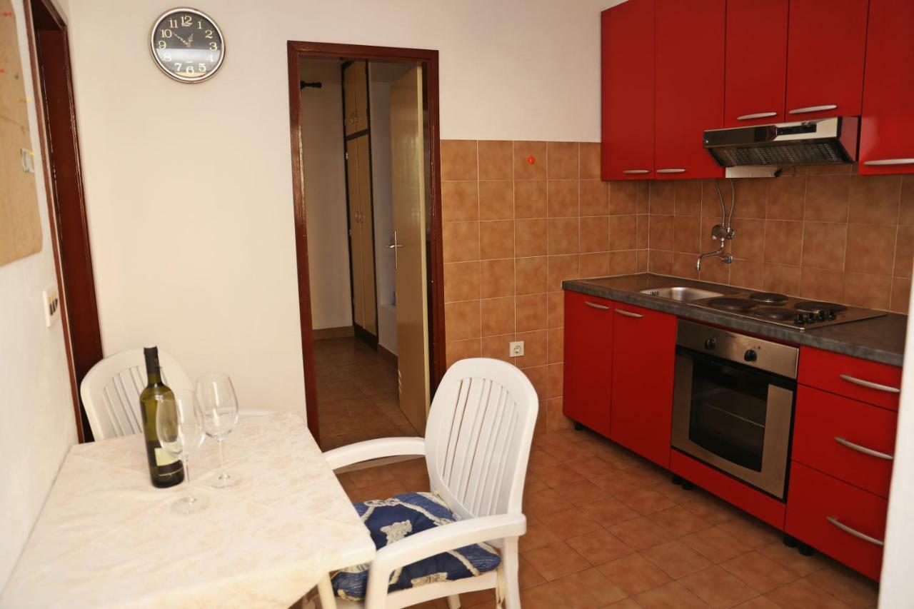 Apartments Katica Лумбарда Экстерьер фото