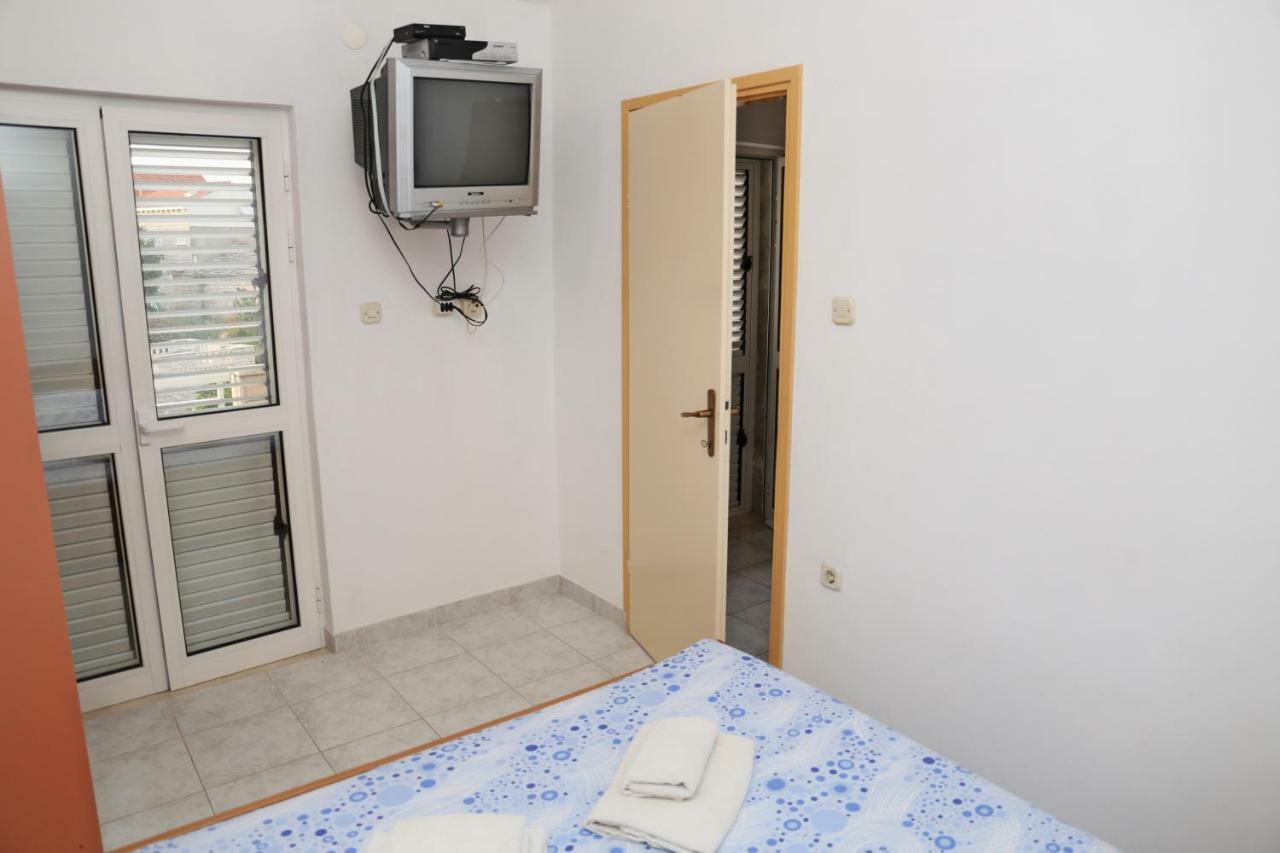 Apartments Katica Лумбарда Экстерьер фото